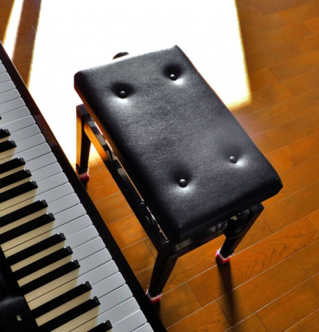 アップライトピアノの重さは床補強が必要？木造やマンションの場合などについて紹介