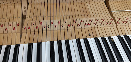 アップライトピアノの中古のヤマハとカワイの相場値段は？選び方を紹介！